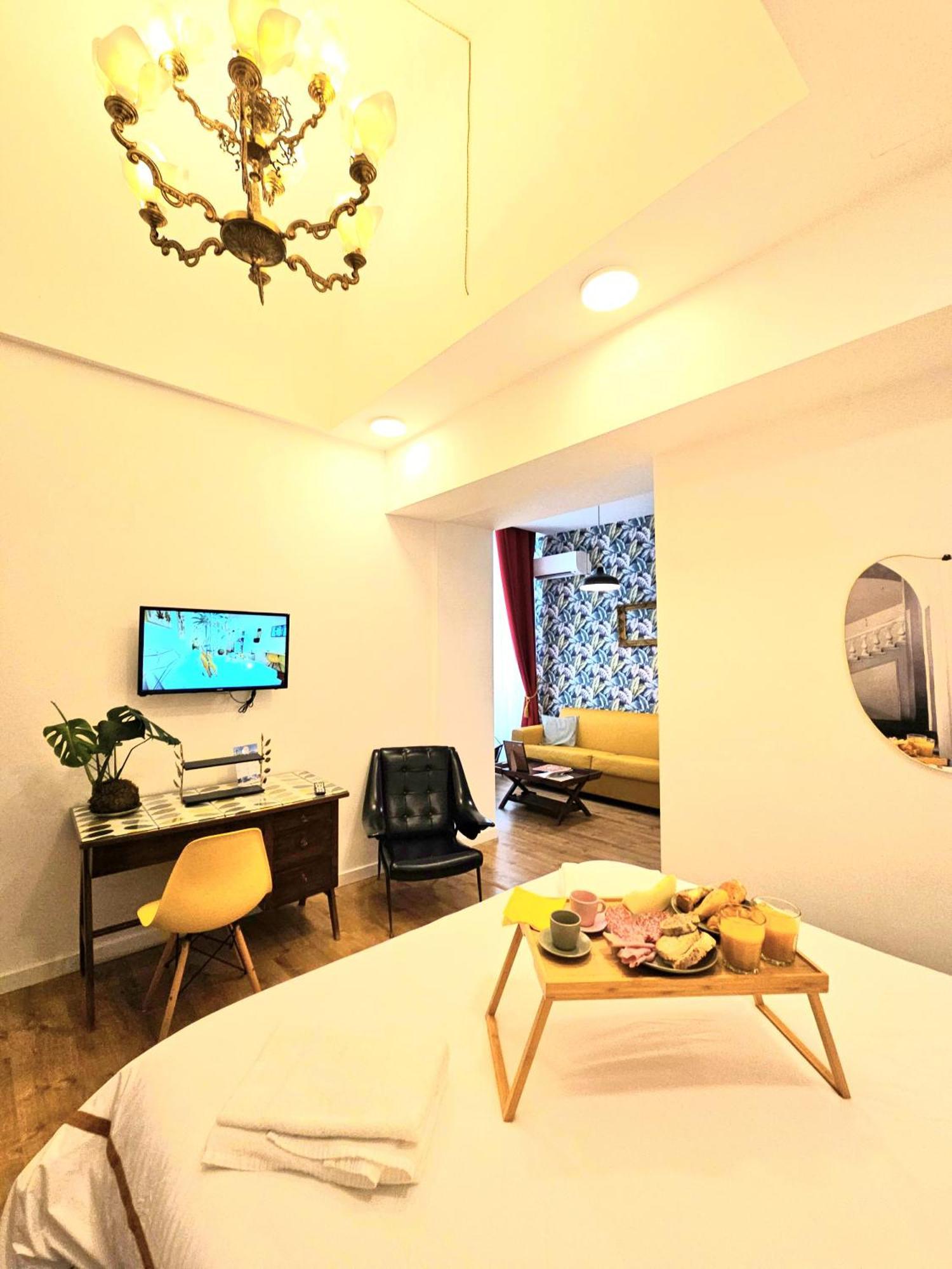 Daily Napoli - Lungomare Hotel Kültér fotó